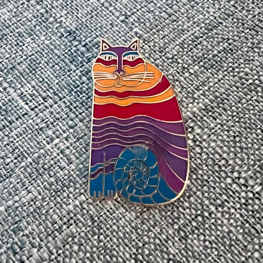 Laurel Burch Rainbow Cats Enamel Pin Brooch‎ Vintage Gold Tone Colorful Feline